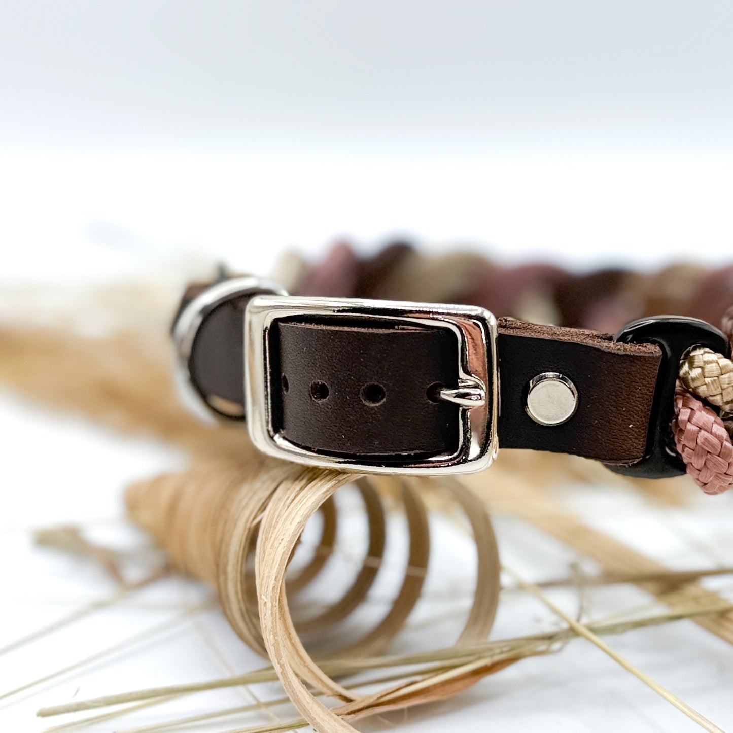 Tauhalsband ,,Roséwood''