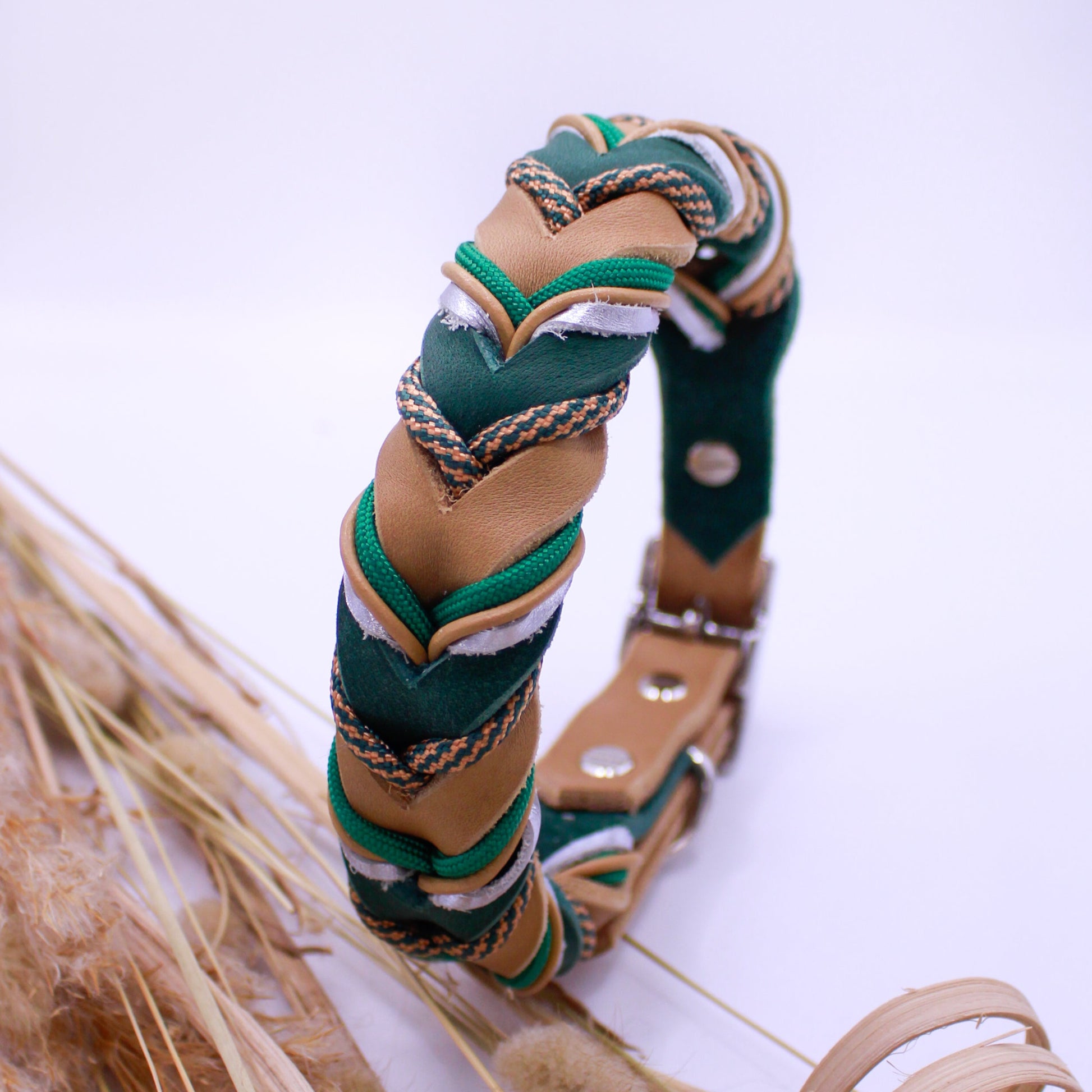 Fettlederhalsband, Hundehalsband